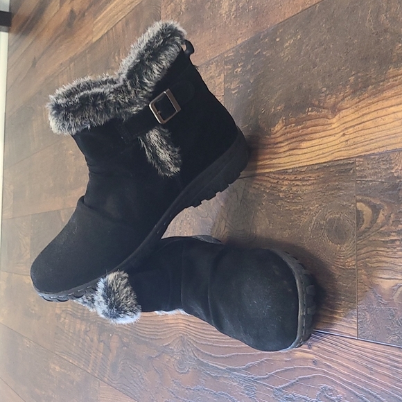 Khombu Black Suade Boots size 10 NWOT - Picture 3 of 6